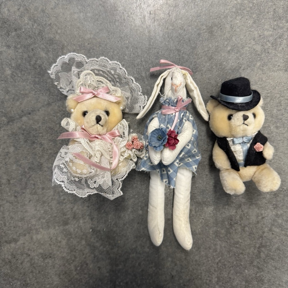 Vintage Commonwealth Wedding Plush Lot Bride Groom Bears Bunny Rabbit 3pc - Picture 3 of 8